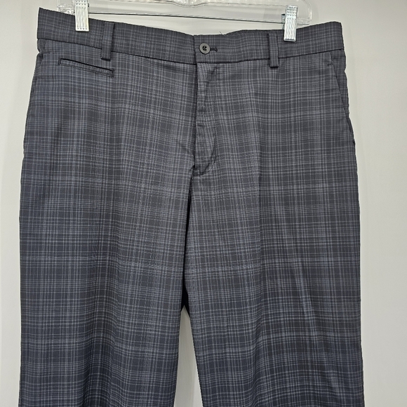 Nike Golf Pants Mens 32x30 Black Gray Plaid Lightweight Breathable Stretch - Picture 2 of 7